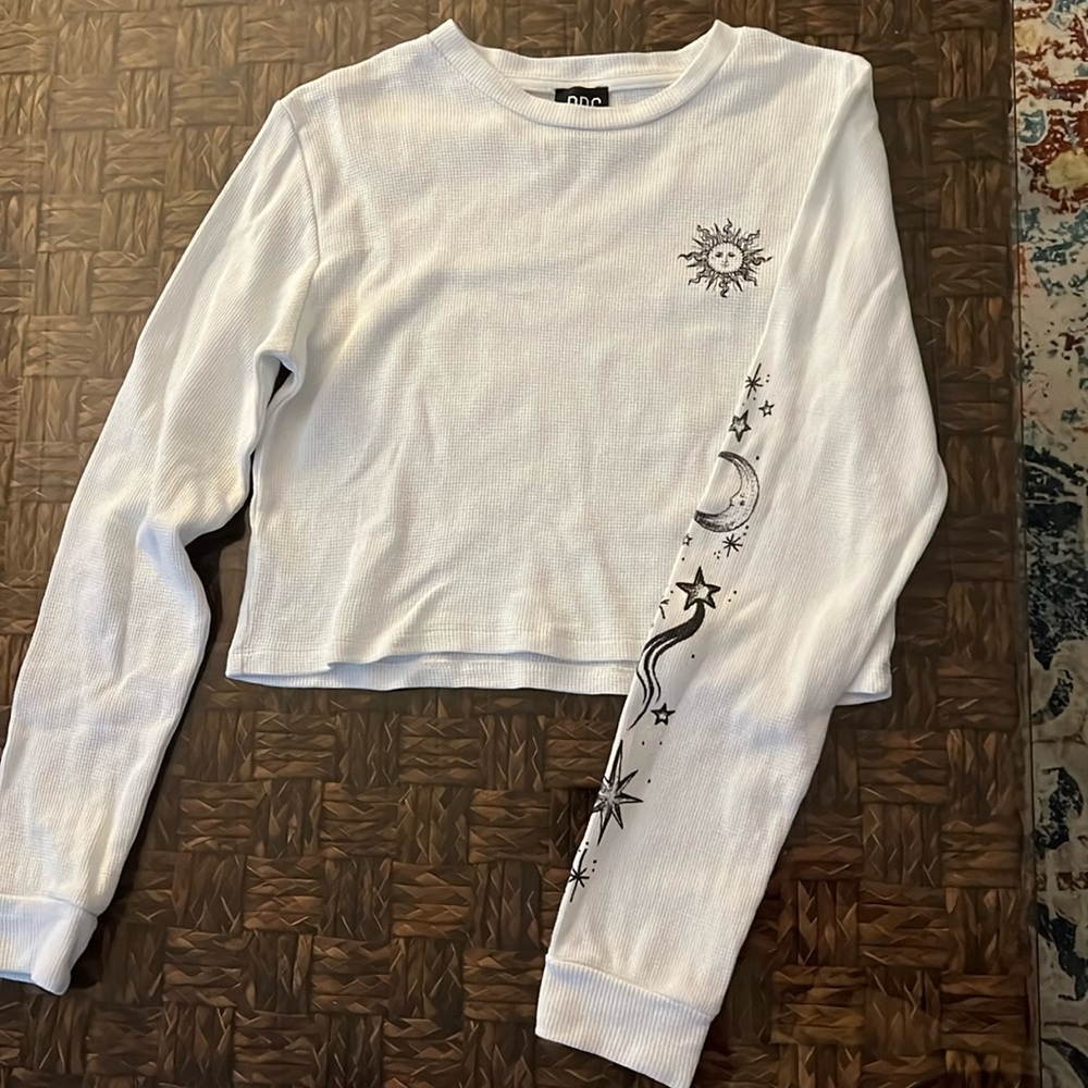 BDG Celestial Long Sleeve Crop Top